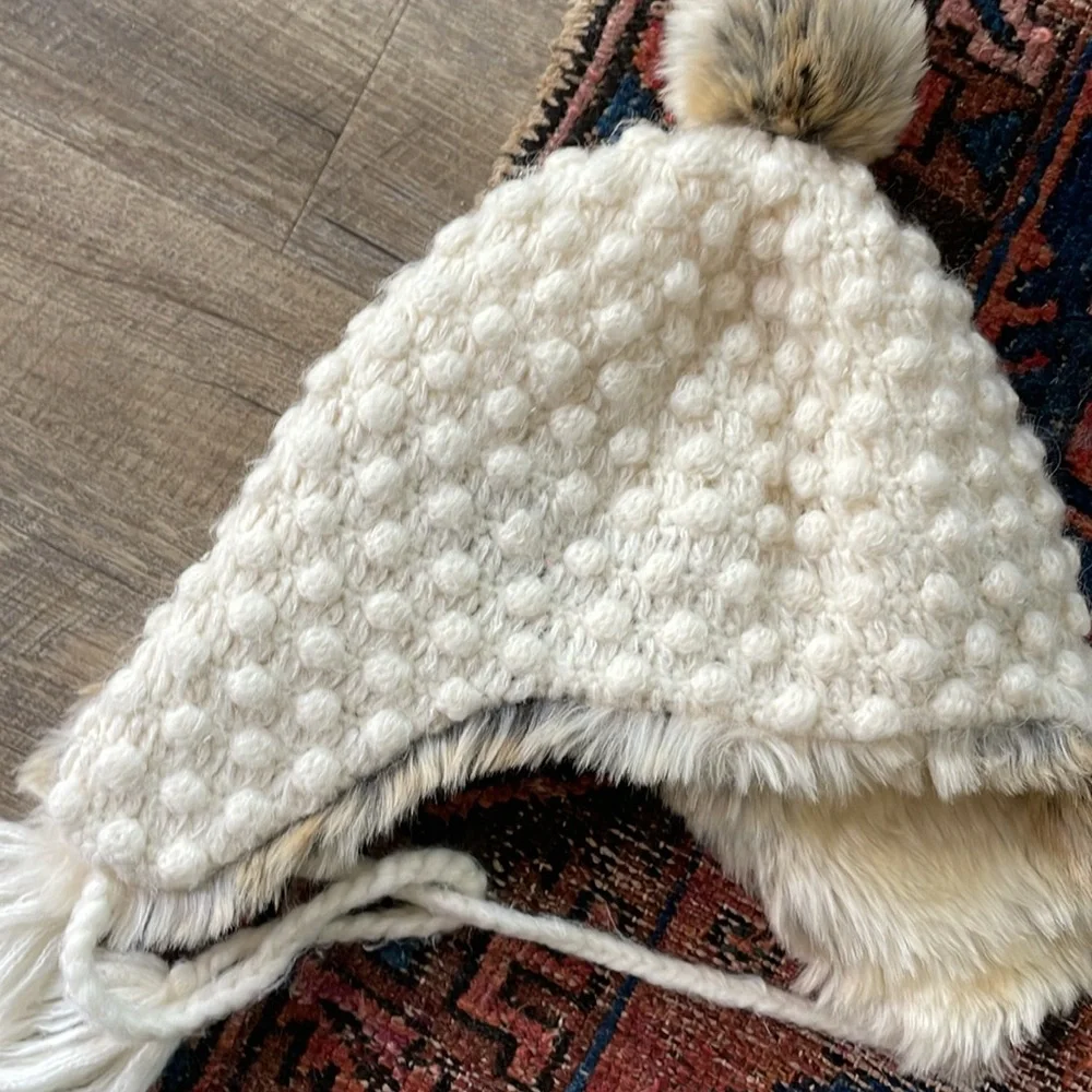 •| aerie hat - Picture 3 of 9